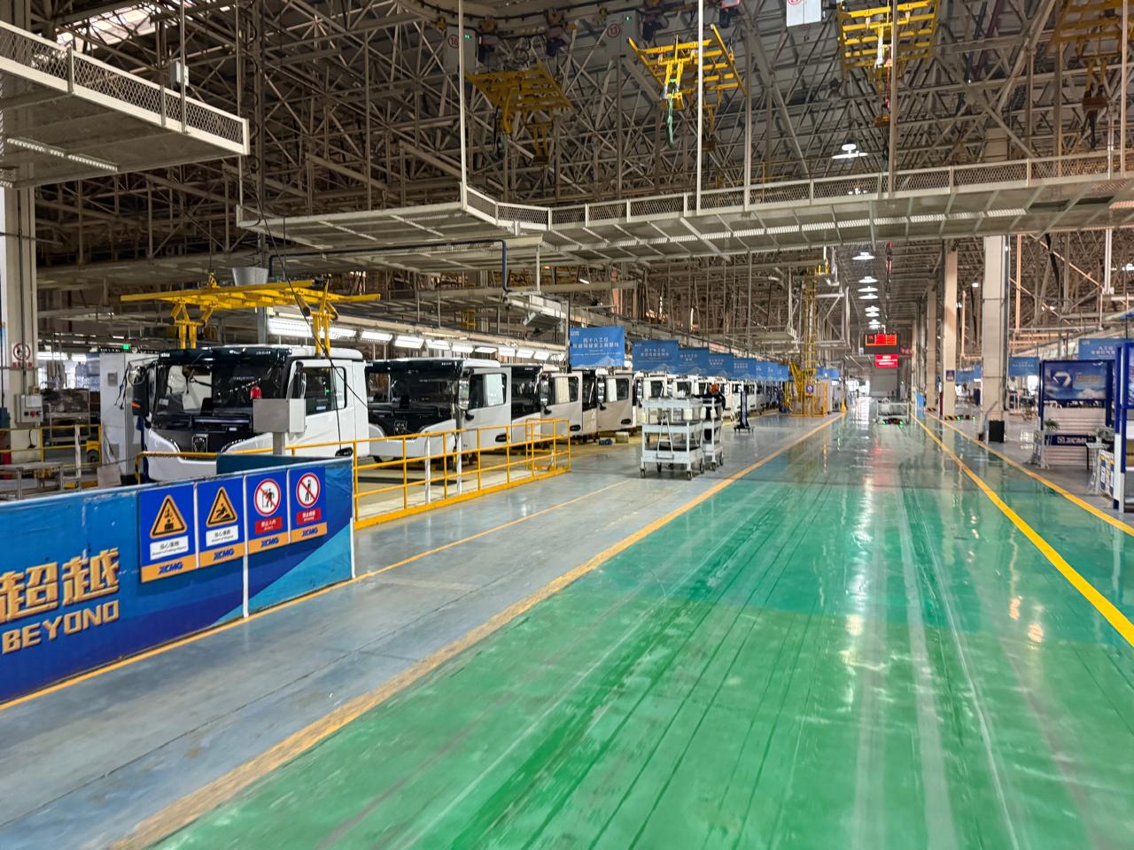 MIDU Delegation Visits Leading Industrial Companies in China